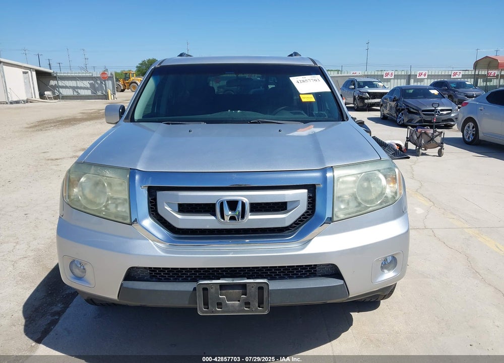 2011 HONDA PILOT EX VIN: 5FNYF3H46BB012829