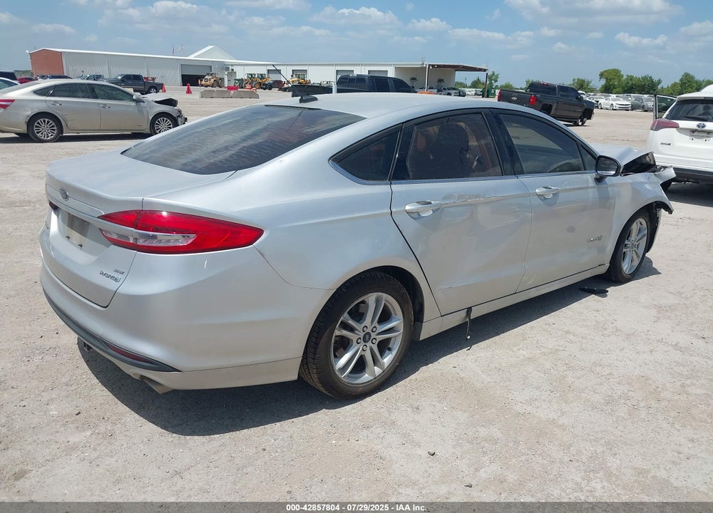 2018 FORD FUSION VIN: 3FA6P0LU0JR169897