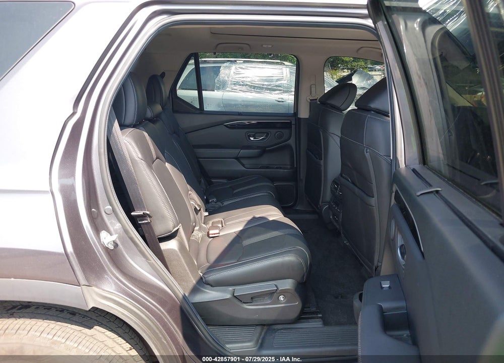 2024 HONDA PILOT VIN: 5FNYG1H74RB021101