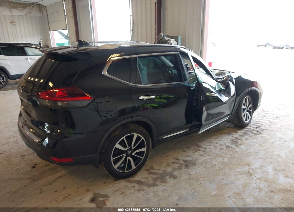 2019 NISSAN ROGUE VIN: 5N1AT2MV6KC713124