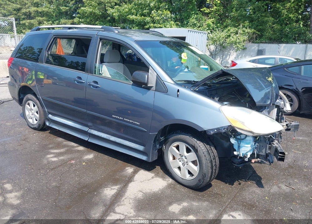 2008 TOYOTA SIENNA LE VIN: 5TDZK23C88S158100