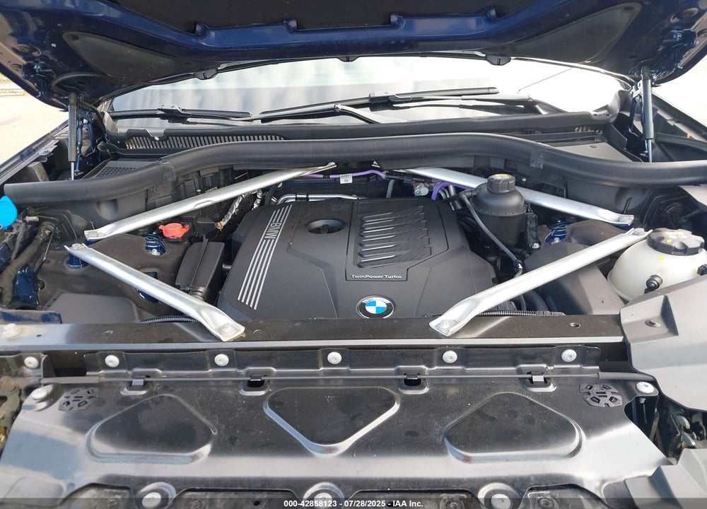 2021 BMW X7 XDRIVE40I VIN: 5UXCW2C00M9E57266