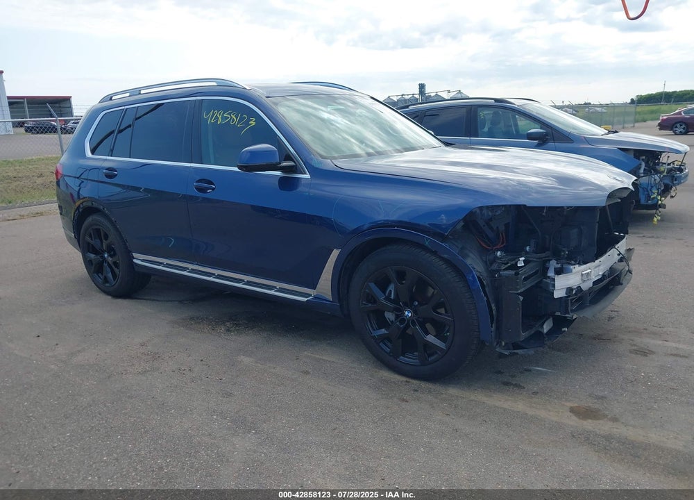 2021 BMW X7 XDRIVE40I VIN: 5UXCW2C00M9E57266