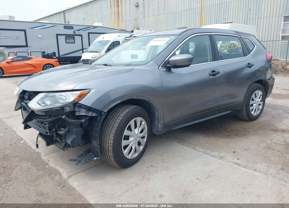 2017 NISSAN ROGUE VIN: JN8AT2MT8HW136689