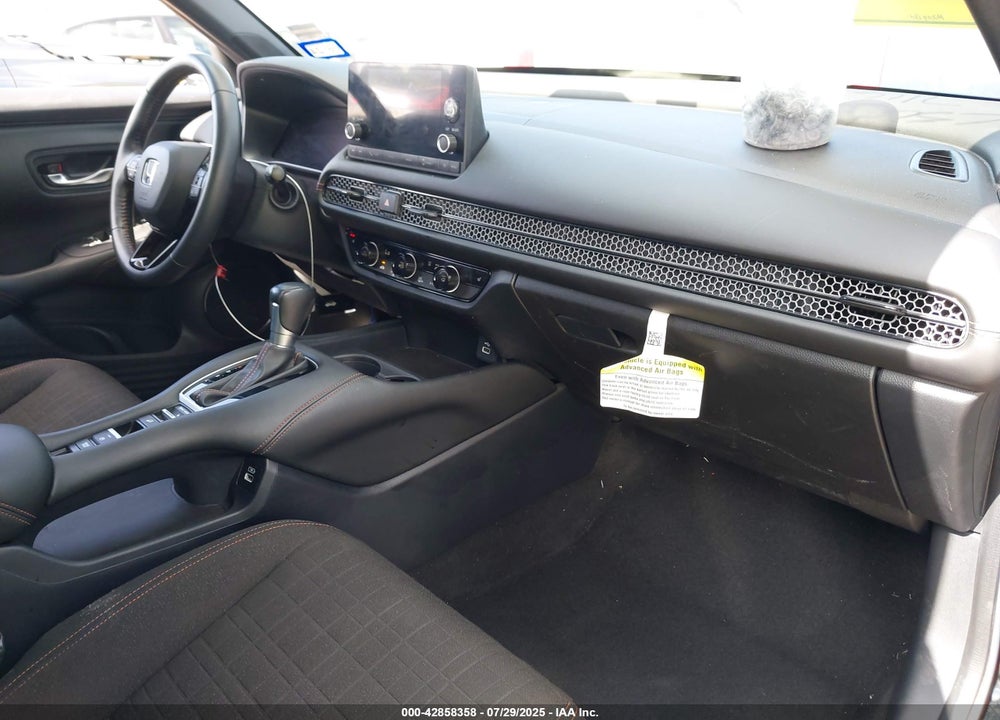 2023 HONDA HR-V VIN: 3CZRZ2H57PM703797