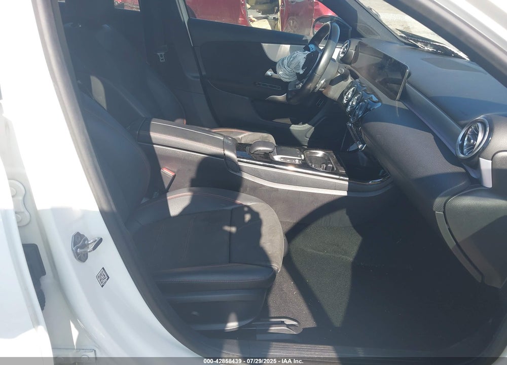 2021 MERCEDES-BENZ A-CLASS VIN: W1K3G4EB4MJ268565