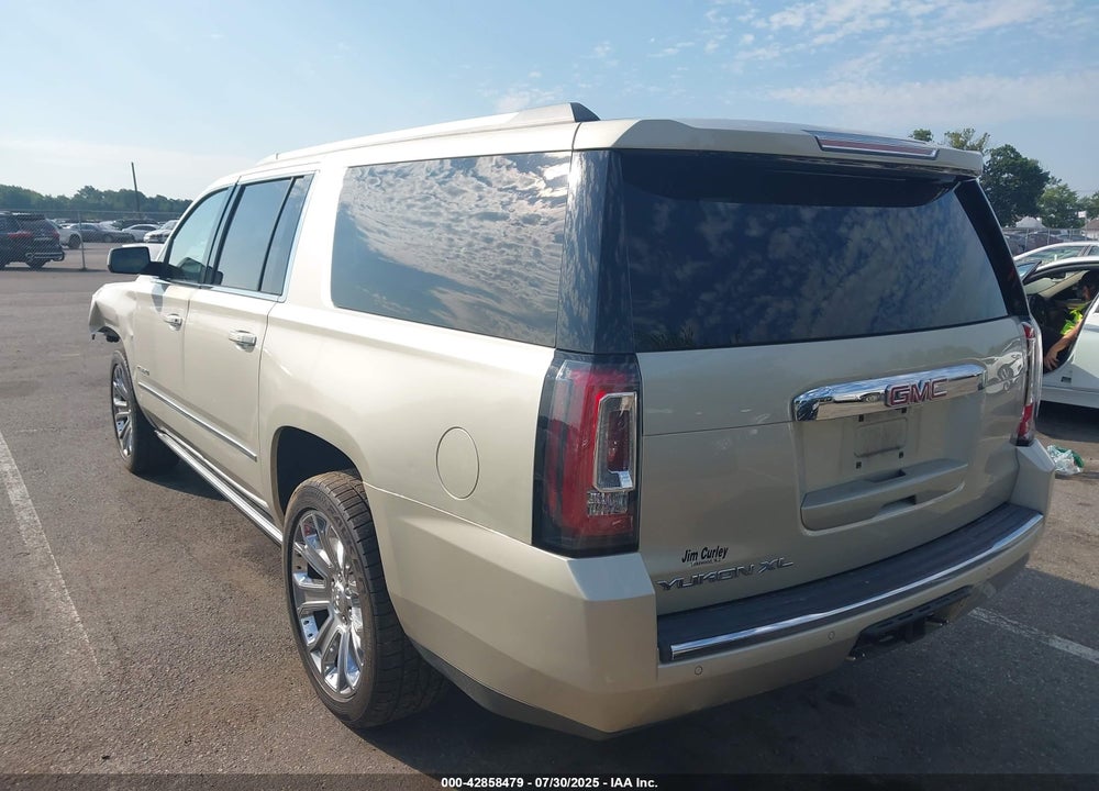 2016 GMC YUKON XL VIN: 1GKS2HKJ5GR331089