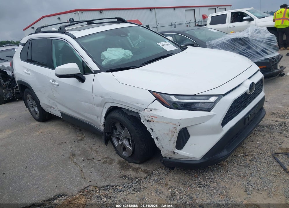 2024 TOYOTA RAV4 XLE VIN: 2T3W1RFV1RC260934