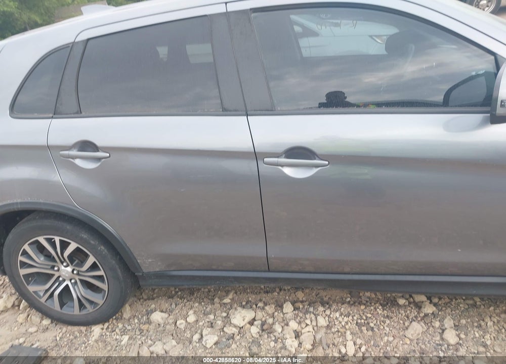 2017 MITSUBISHI OUTLANDER SPORT VIN: JA4AP3AU0HZ069517