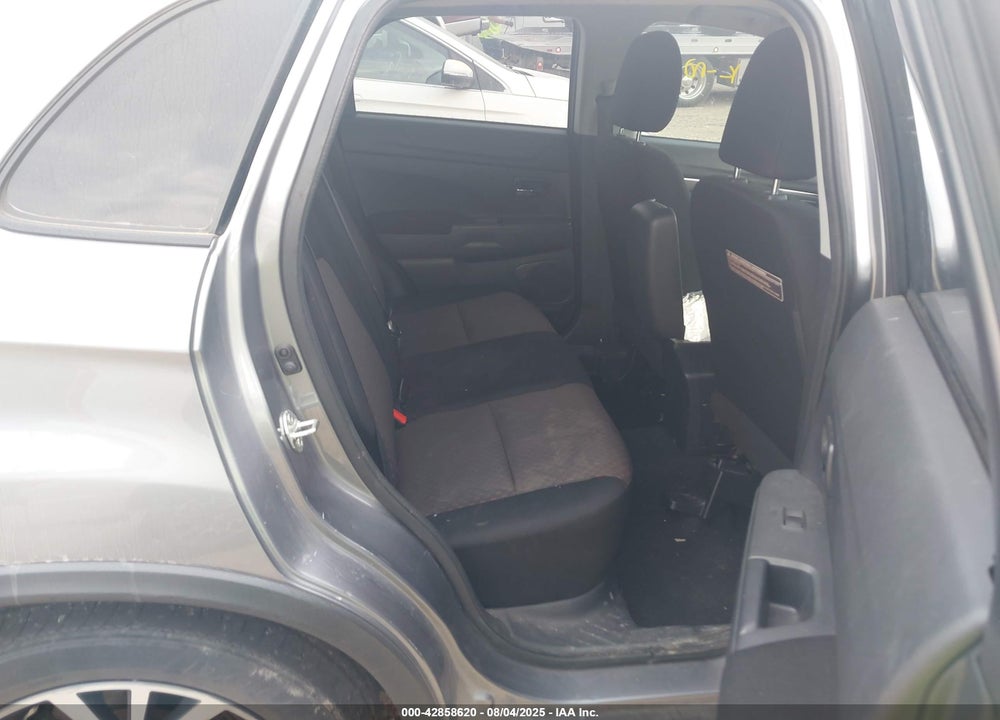 2017 MITSUBISHI OUTLANDER SPORT VIN: JA4AP3AU0HZ069517