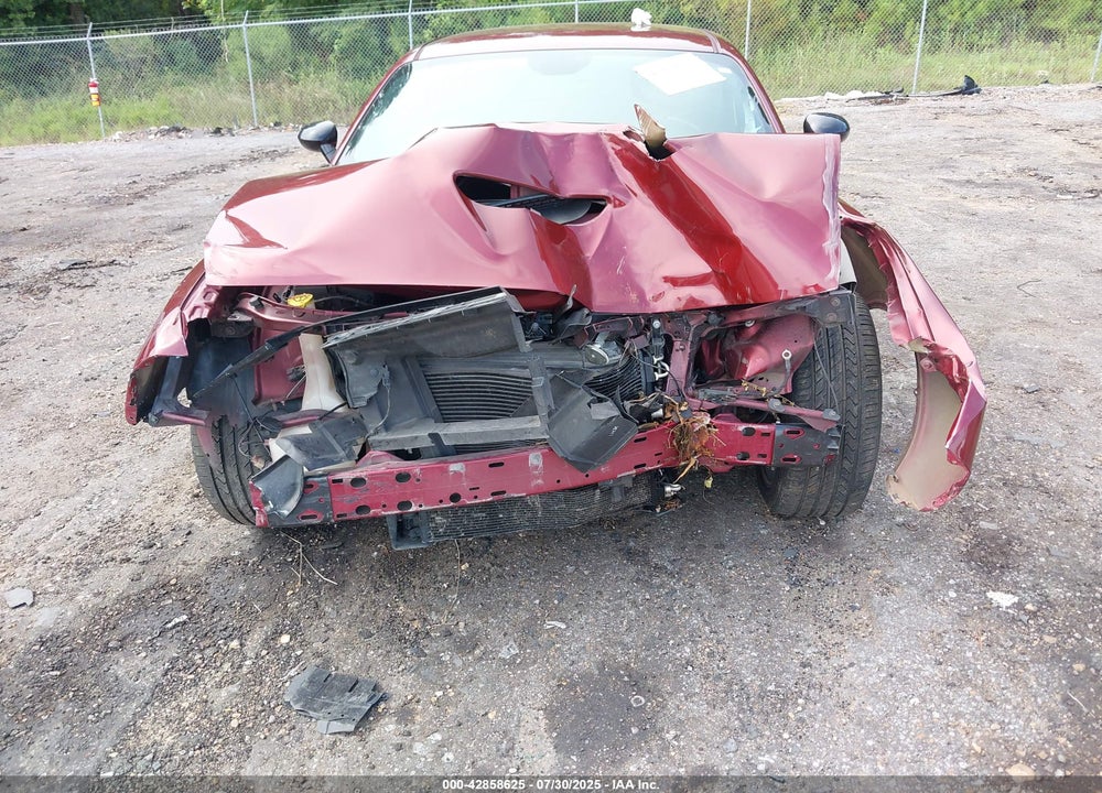 2019 DODGE CHALLENGER VIN: 2C3CDZBT0KH583329