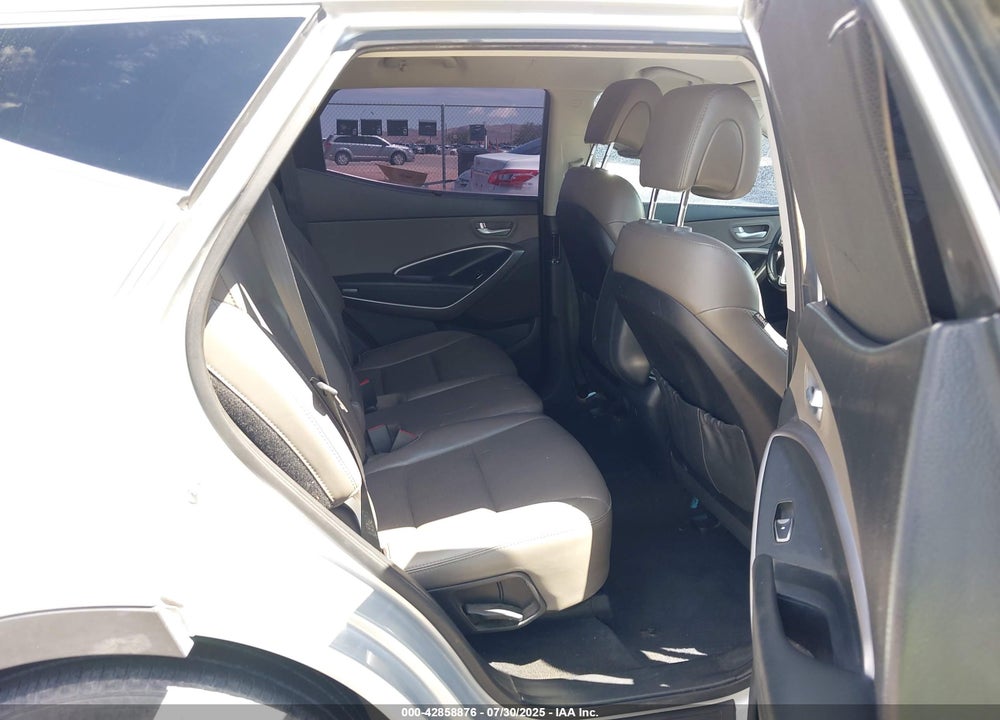 2015 HYUNDAI SANTA FE VIN: 5XYZU3LA6FG264442