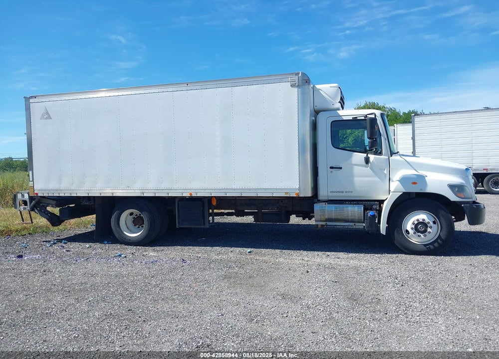 2017 HINO 238/258/268 VIN: 5PVNE8JV5H4S55540