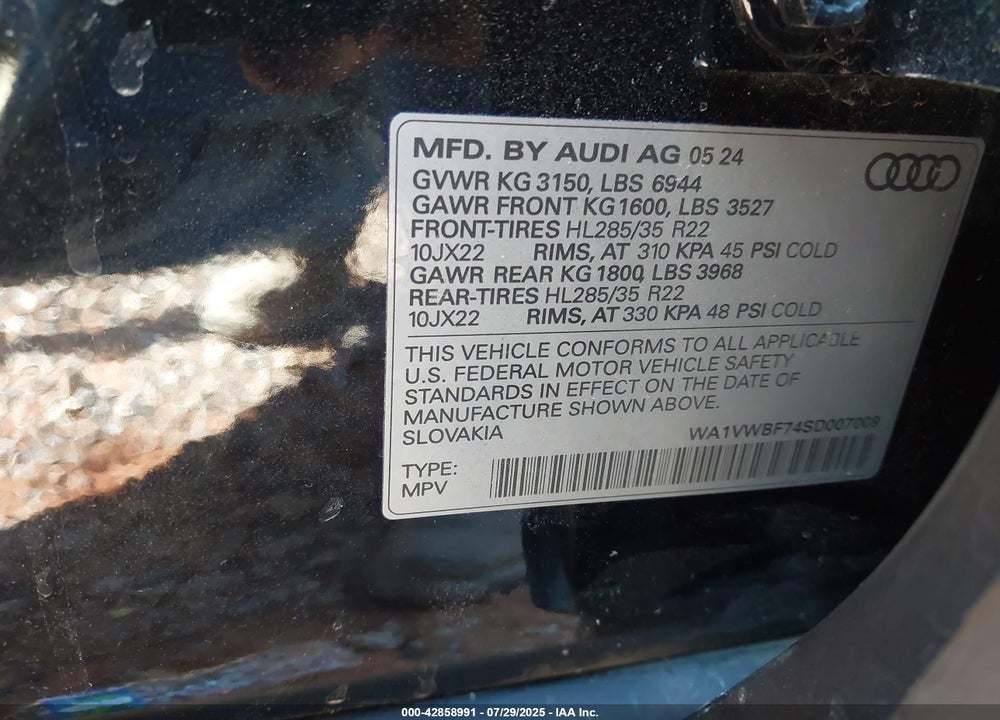 2025 AUDI SQ7 VIN: WA1VWBF74SD007009
