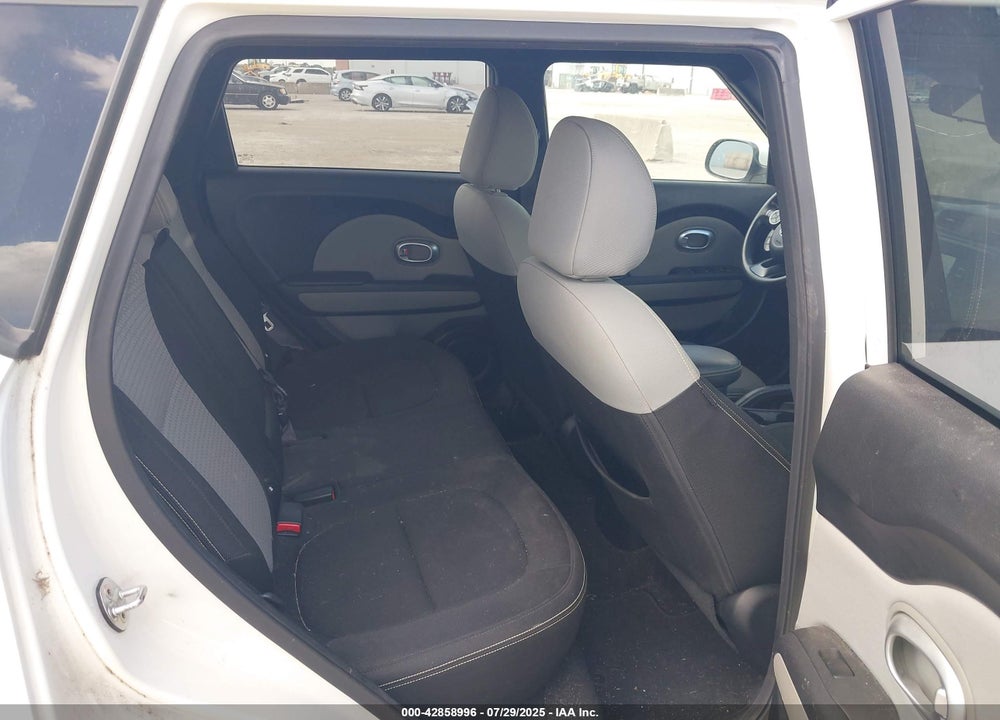 2016 KIA SOUL VIN: KNDJP3A51G7306007
