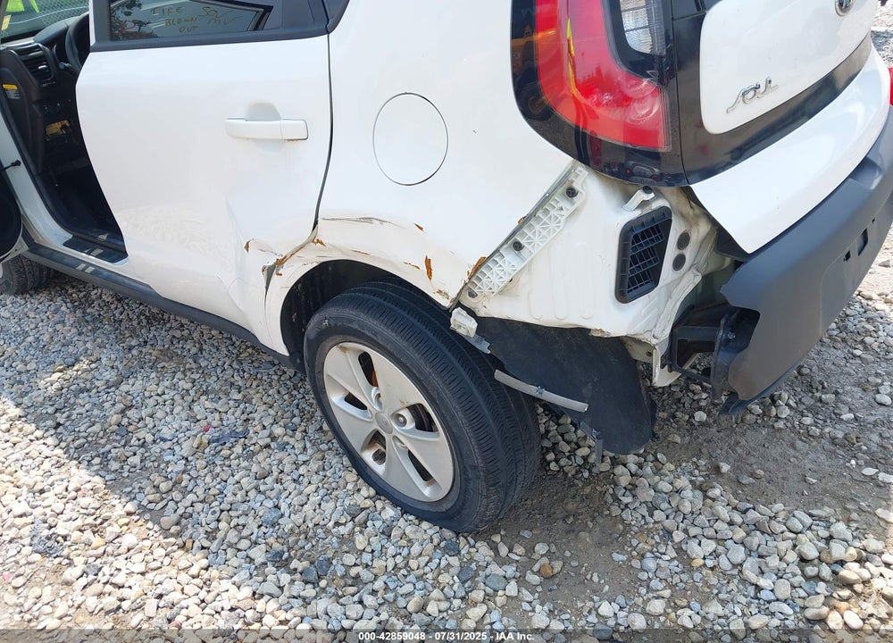 2015 KIA SOUL VIN: KNDJN2A26F7125683