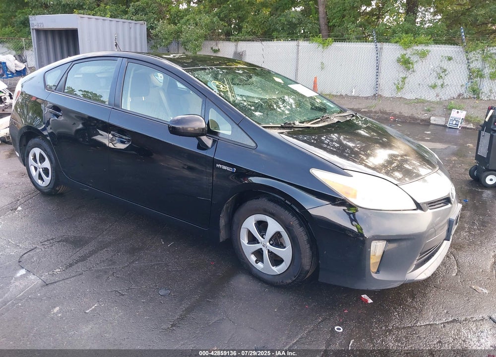 2013 TOYOTA PRIUS THREE VIN: JTDKN3DU5D5599494