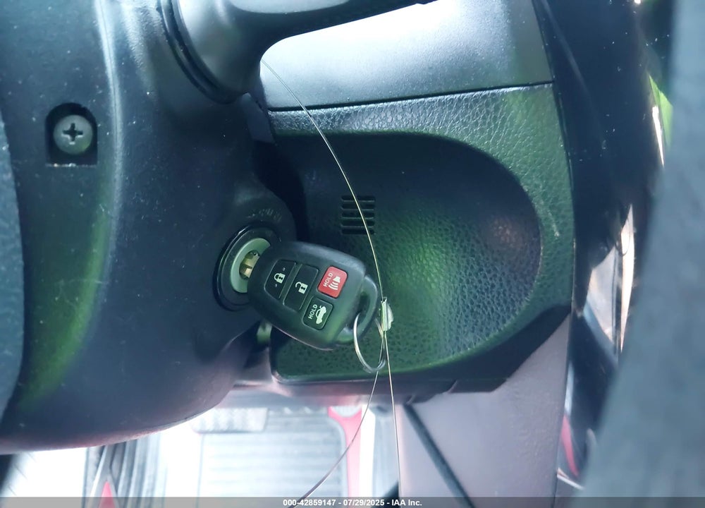 2019 TOYOTA COROLLA VIN: 5YFBURHE1KP926305