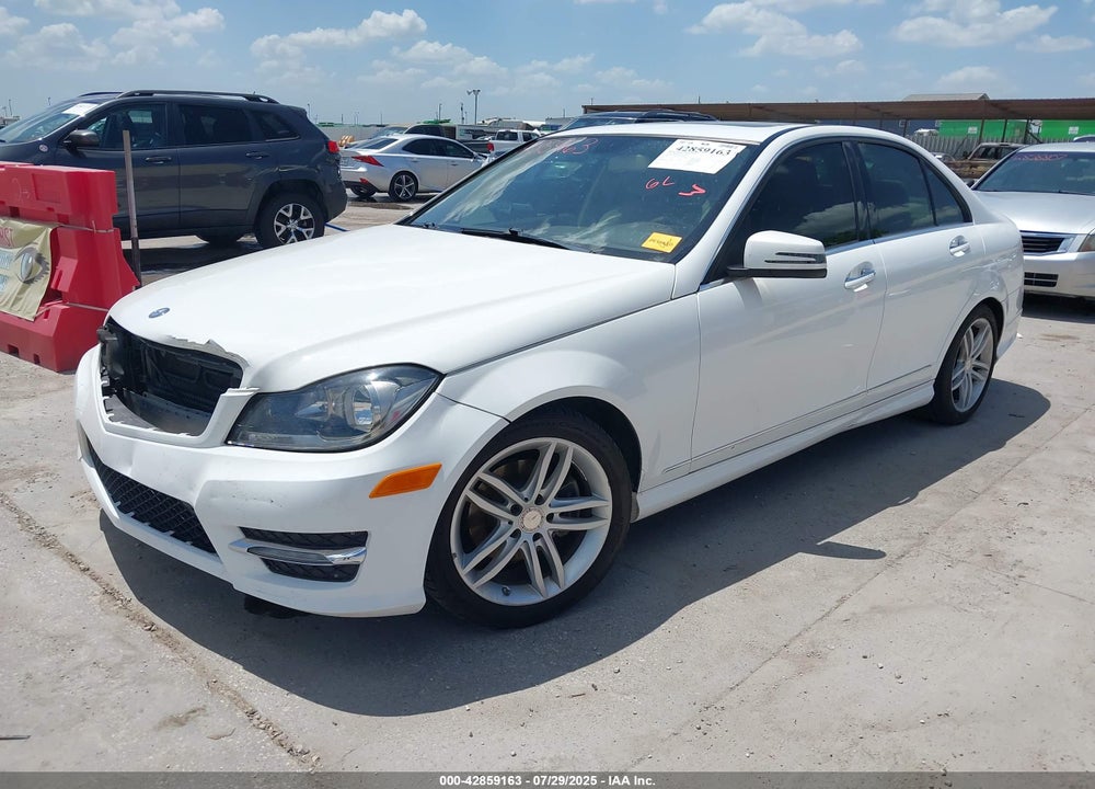 2014 MERCEDES-BENZ C CLASS VIN: WDDGF4HB0EG237523