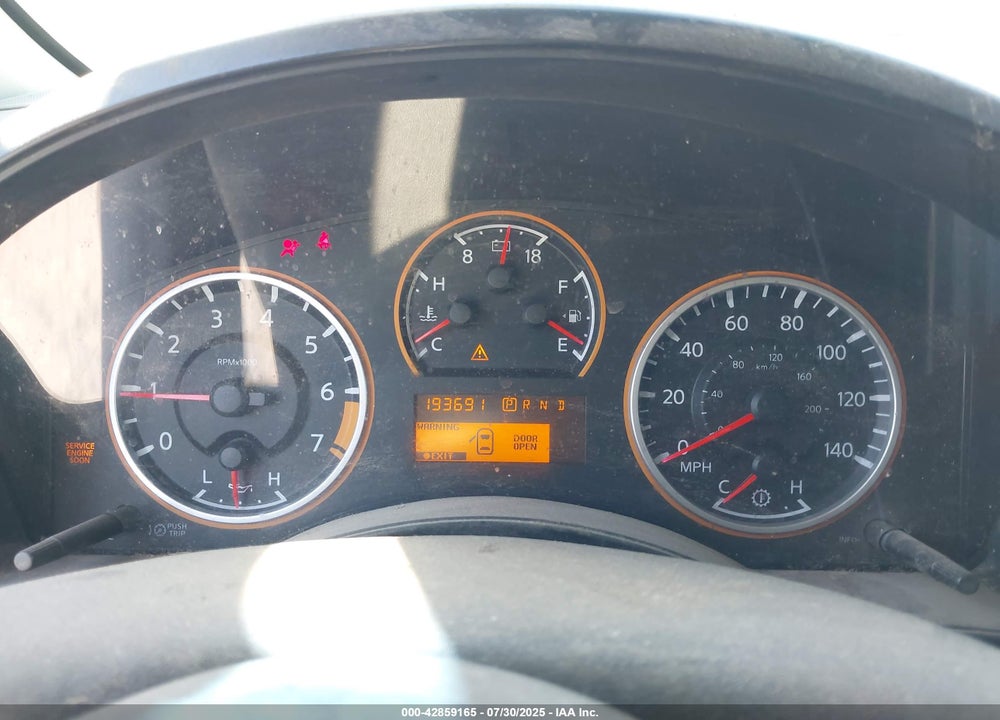 2011 NISSAN TITAN VIN: 1N6AA0ED2BN319108