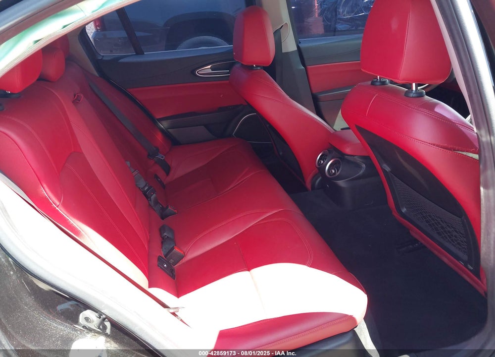 2020 ALFA ROMEO GIULIA VIN: ZARFAMAN1L7636744