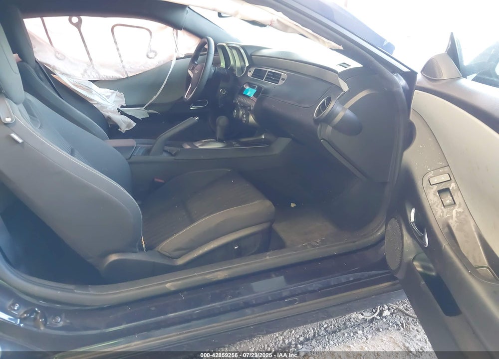 2015 CHEVROLET CAMARO 2LS VIN: 2G1FB1E31F9308301