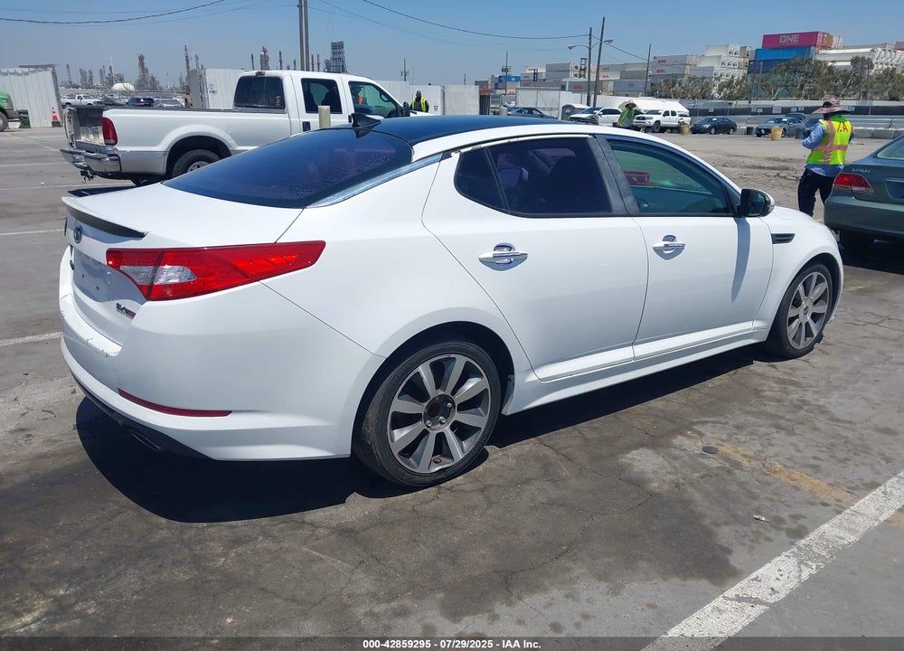 2012 KIA OPTIMA VIN: 5XXGR4A65CG048241