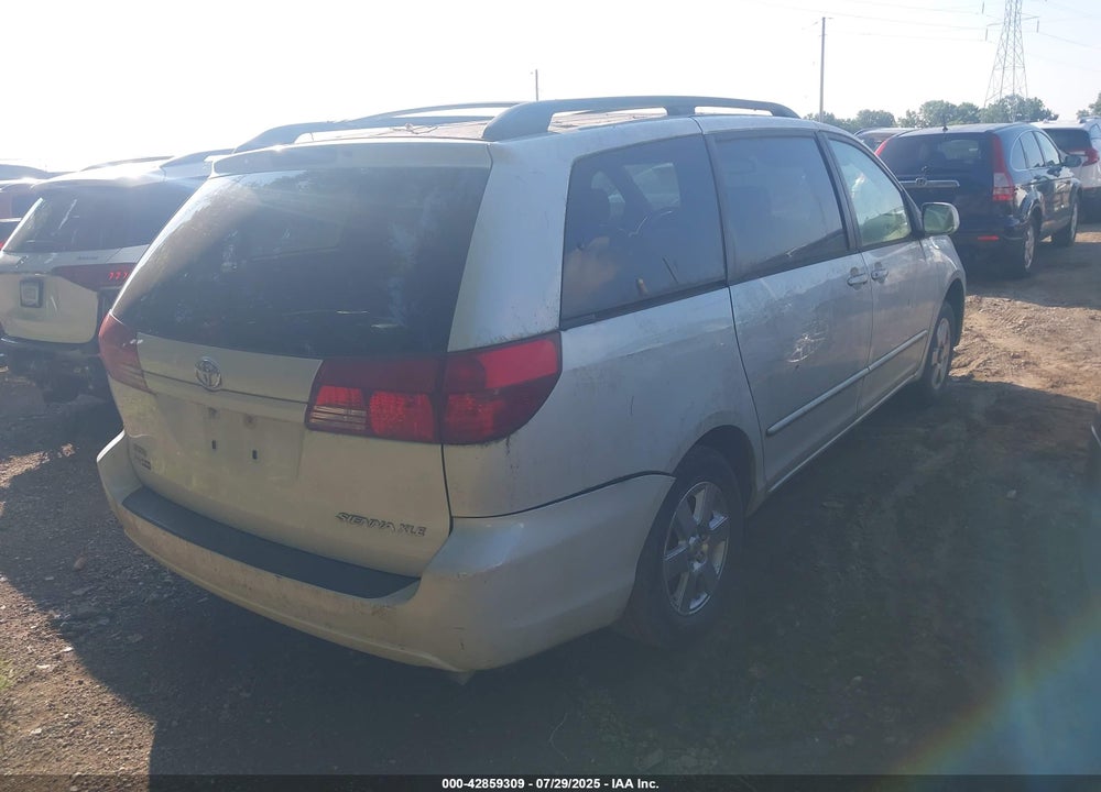 2004 TOYOTA SIENNA VIN: 5TDZA22C74S138869