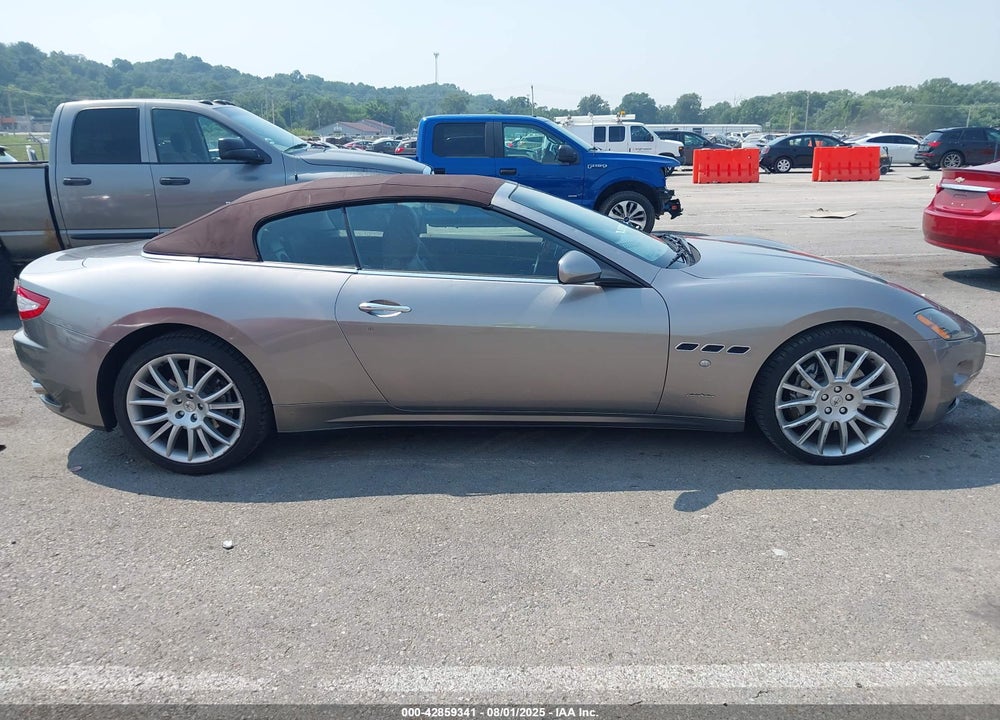 2010 MASERATI GRANTURISMO VIN: ZAM45KMA0A0052372