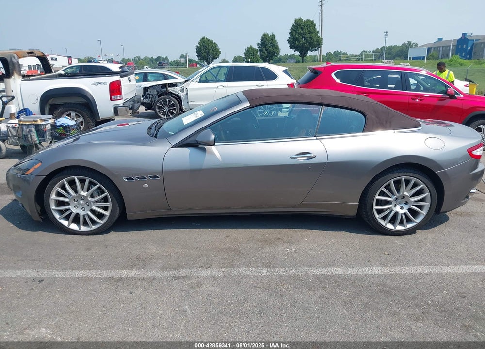 2010 MASERATI GRANTURISMO VIN: ZAM45KMA0A0052372