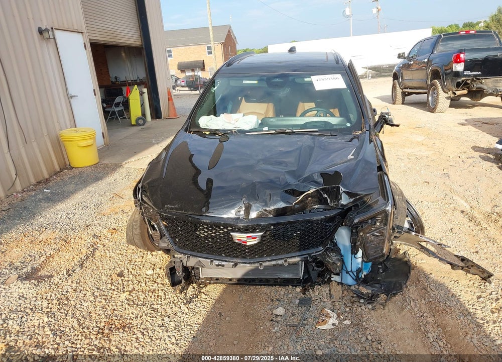 2025 CADILLAC XT4 VIN: 1GYFZFR43SF111905