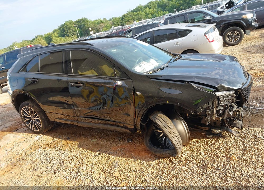 2025 CADILLAC XT4 VIN: 1GYFZFR43SF111905