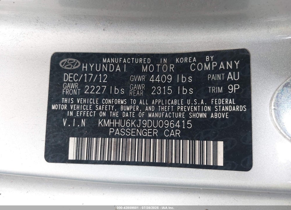 2013 HYUNDAI GENESIS VIN: KMHHU6KJ9DU096415
