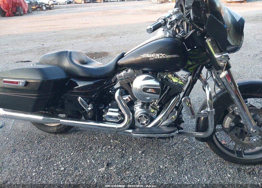 2015 HARLEY-DAVIDSON FLHXS STREET GLIDE SPECIAL VIN: 1HD1KRM10FB694321