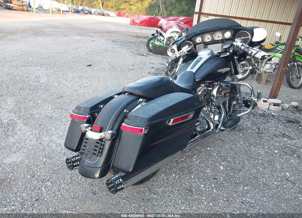 2015 HARLEY-DAVIDSON FLHXS STREET GLIDE SPECIAL VIN: 1HD1KRM10FB694321