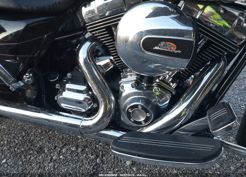 2015 HARLEY-DAVIDSON FLHXS STREET GLIDE SPECIAL VIN: 1HD1KRM10FB694321