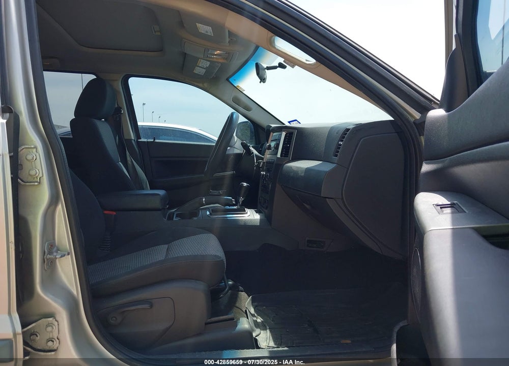 2009 JEEP GRAND CHEROKEE VIN: 1J8GS48K79C527124