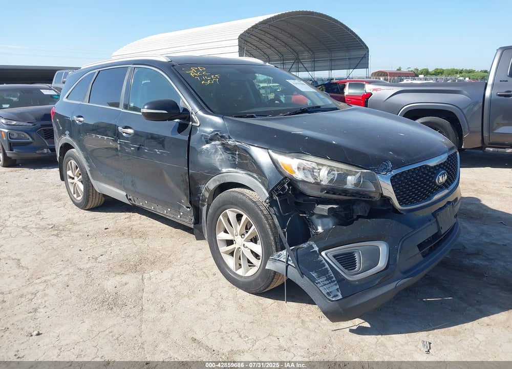2016 KIA SORENTO VIN: 5XYPG4A38GG119736