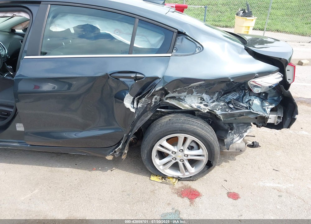 2017 CHEVROLET CRUZE VIN: 1G1BE5SM0H7153187