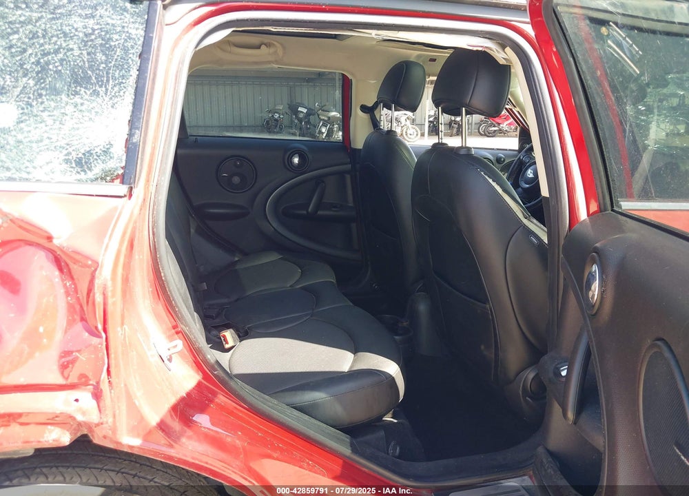 2016 MINI COUNTRYMAN VIN: WMWZC3C59GWT08442