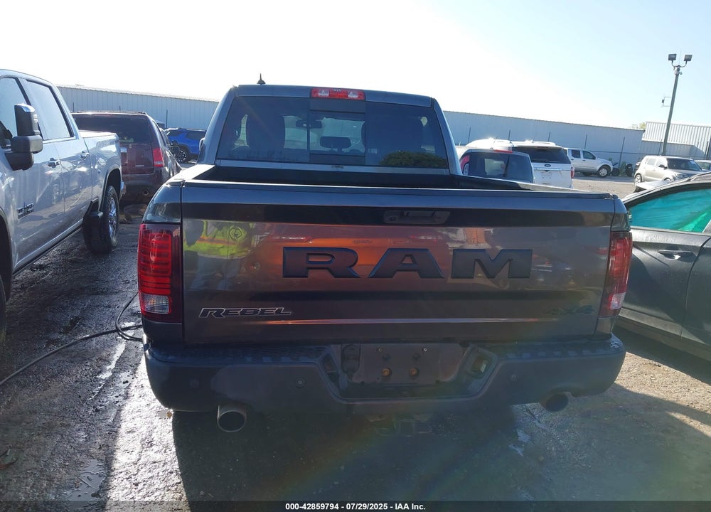 2017 RAM 1500 VIN: 1C6RR7YT2HS604337