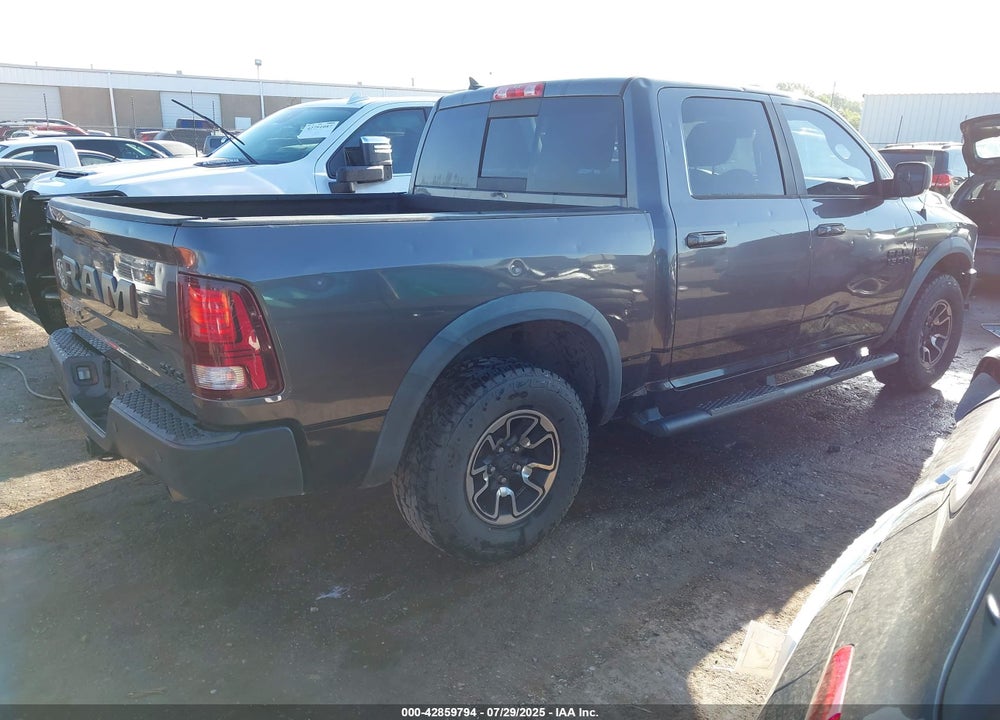 2017 RAM 1500 VIN: 1C6RR7YT2HS604337