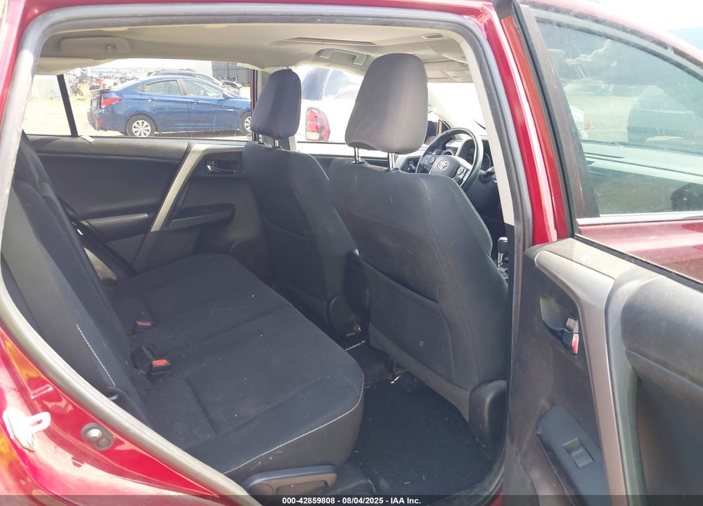 2018 TOYOTA RAV4 VIN: 2T3RFREVXJW791312
