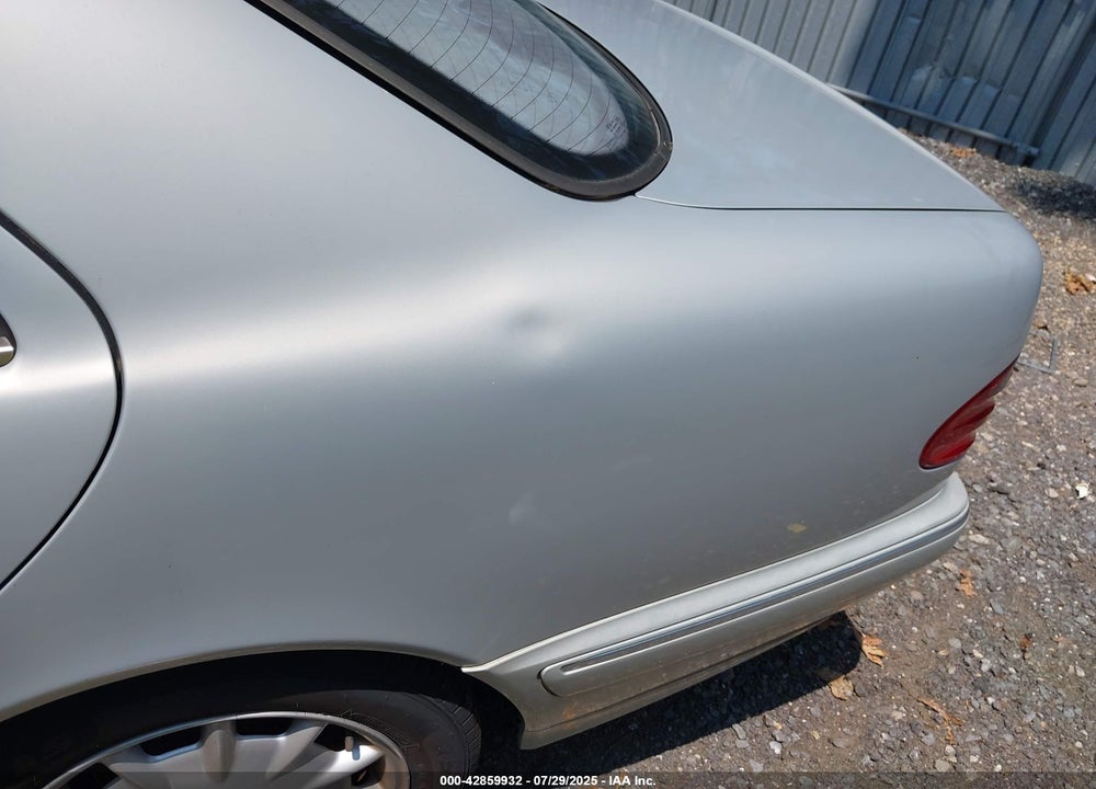 2000 MERCEDES-BENZ E 320 VIN: WDBJF65J0YB115591