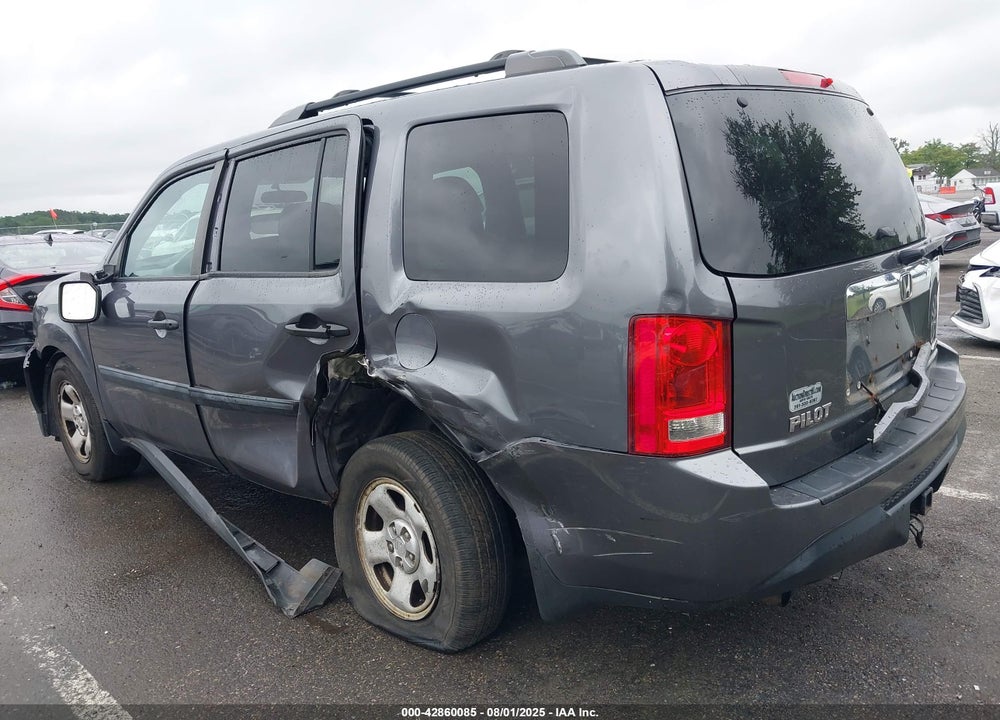 2015 HONDA PILOT VIN: 5FNYF4H27FB026121