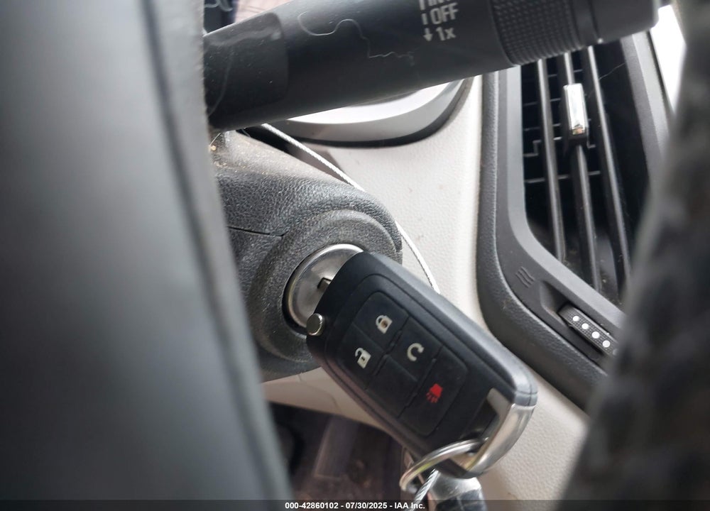 2015 CHEVROLET EQUINOX VIN: 1GNALBEK3FZ143067