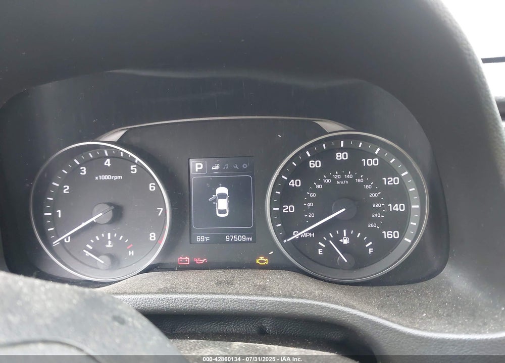 2018 HYUNDAI ELANTRA VIN: 5NPD84LF9JH255381
