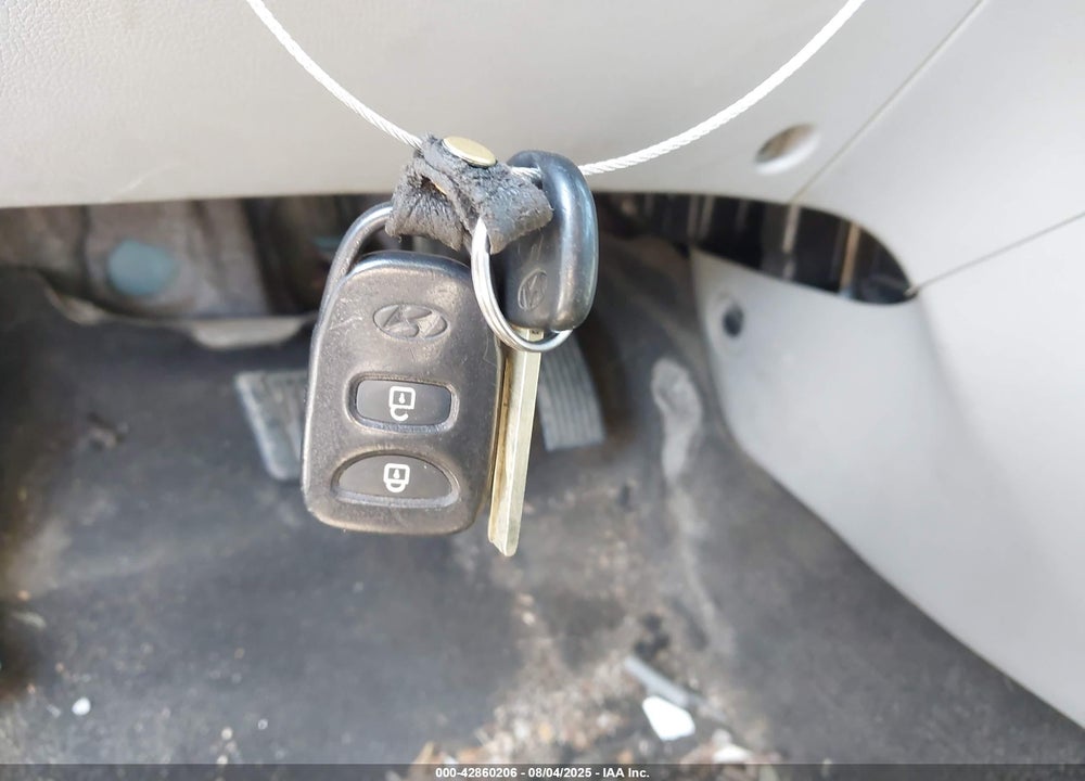 2016 HYUNDAI ACCENT VIN: KMHCU4AE5GU140109