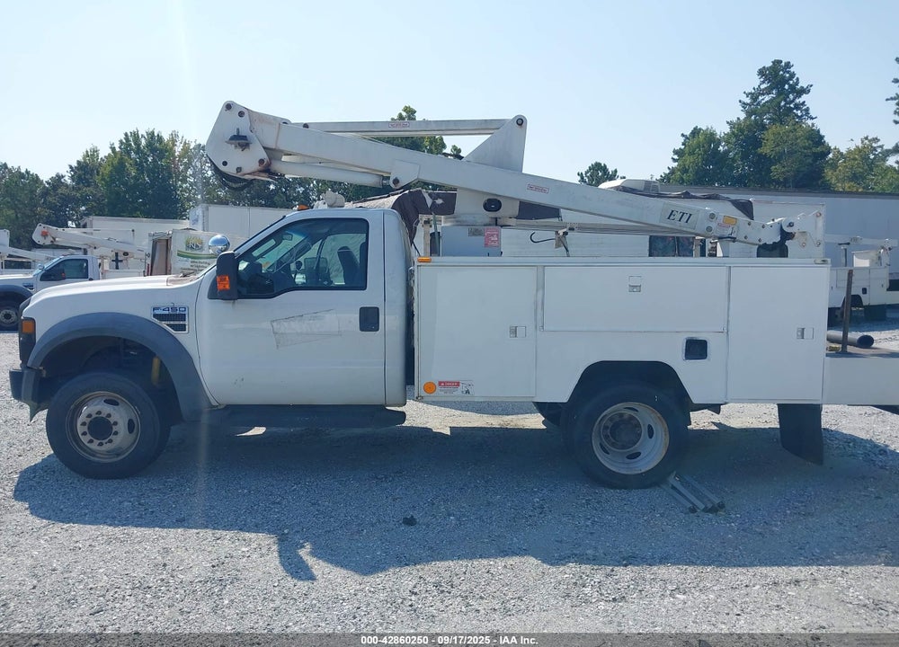 2008 FORD F-450 CHASSIS XL/XLT VIN: 1FDXF46Y28ED45400