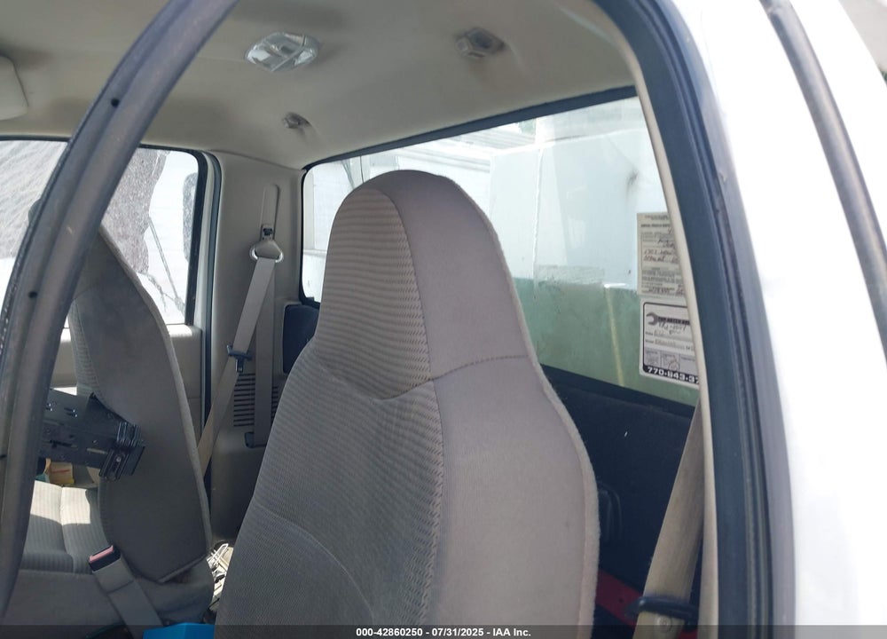 2008 FORD F-450 CHASSIS XL/XLT VIN: 1FDXF46Y28ED45400